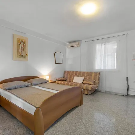 Beautiful In Apartman *